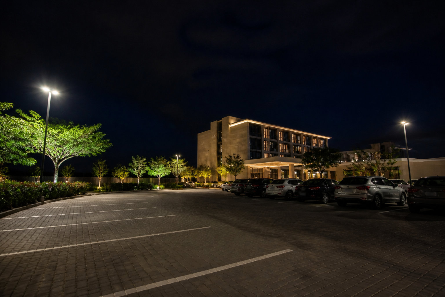 B&B HOTEL Marché International : le top pour garer ta voiture sans stress